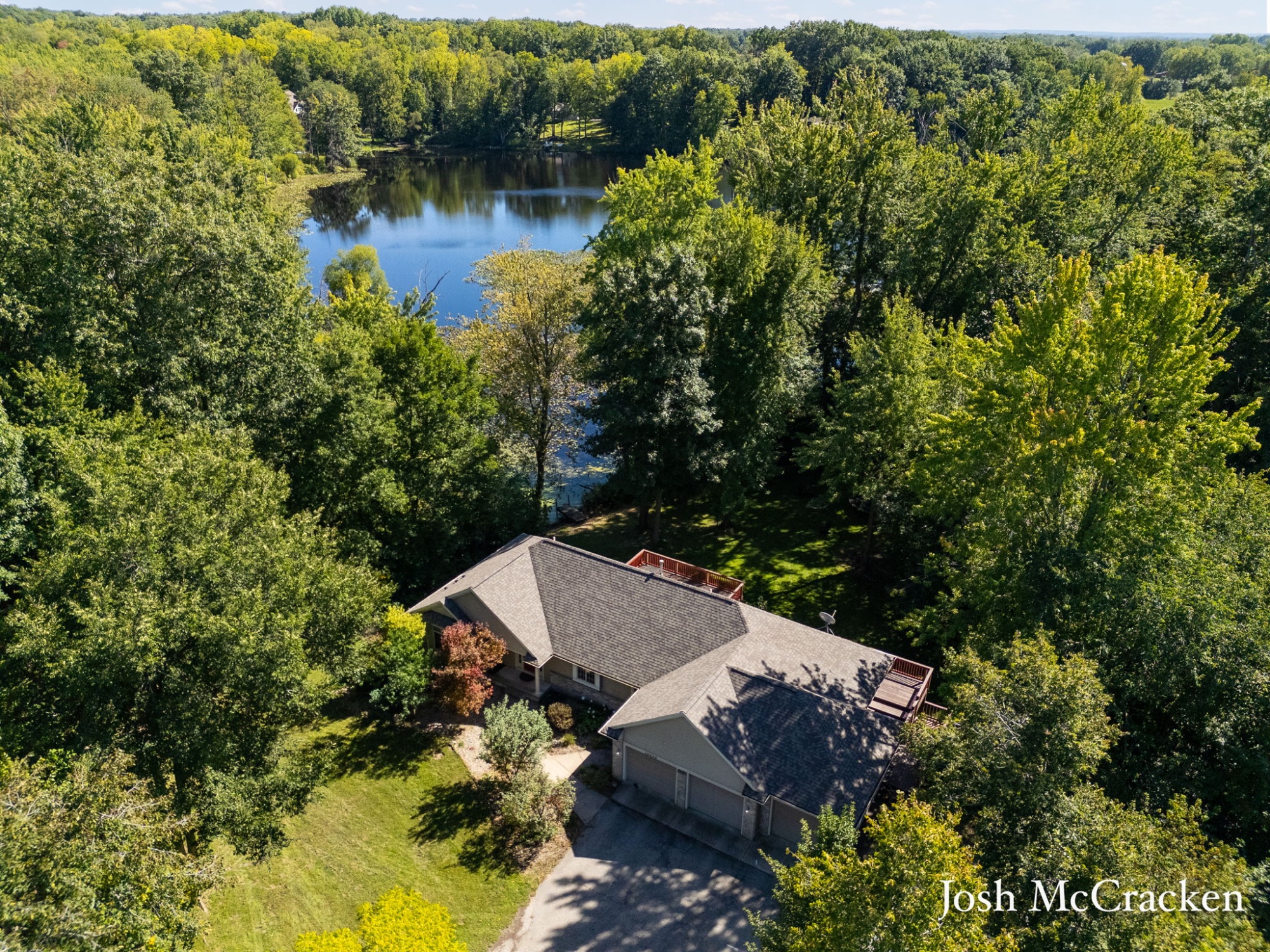 Exterior view of 10420 52nd St SE, Lowell, MI 49331, USA